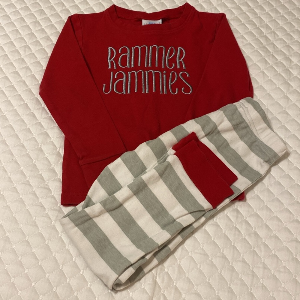 University of Alabama Pajamas Roll Tide. Embroidered “Rammer Jammies”. Size 6.